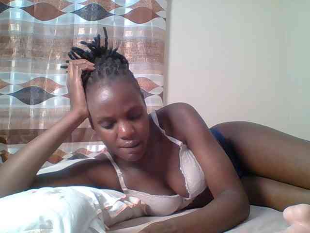 Hot-sexy-bitch webcam