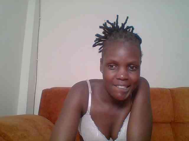 Hot-sexy-bitch webcam