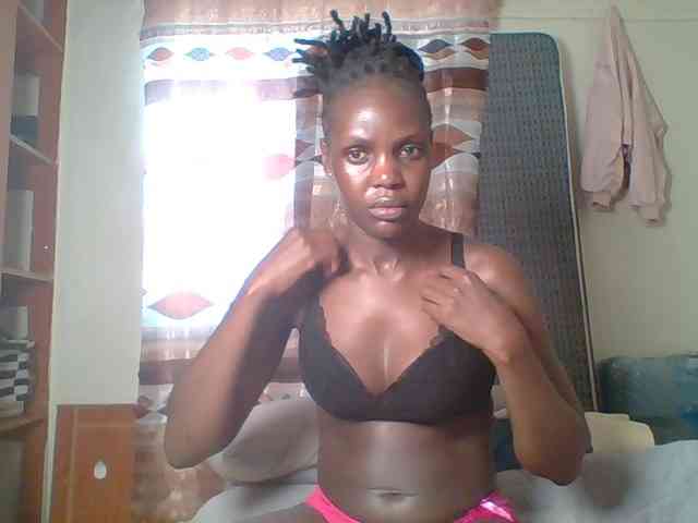 Hot-sexy-bitch webcam