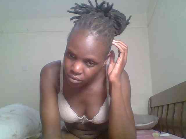 Hot-sexy-bitch webcam