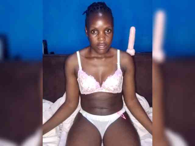 Hot-sexy-bitch webcam