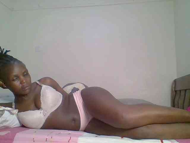 Hot-sexy-bitch webcam