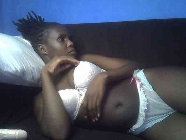 Hot-sexy-bitch webcam