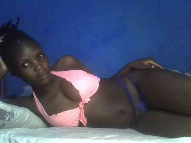 Hot-sexy-bitch webcam