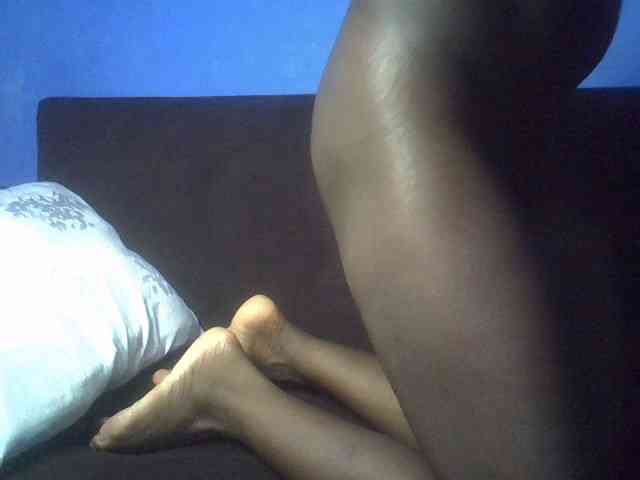 Hot-sexy-bitch Live Webcam on BongaCams