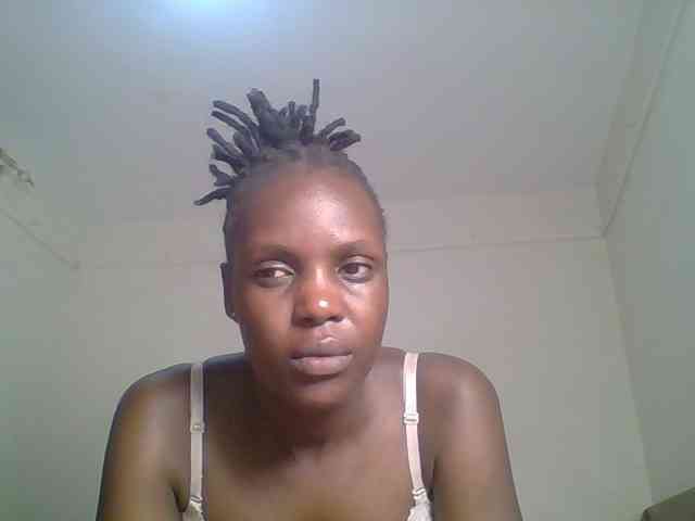 Hot-sexy-bitch webcam