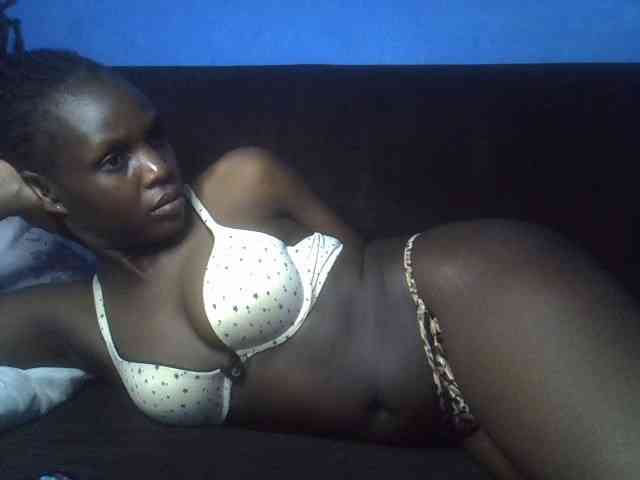 Hot-sexy-bitch webcam