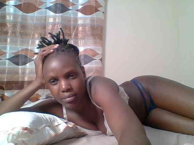 Hot-sexy-bitch webcam