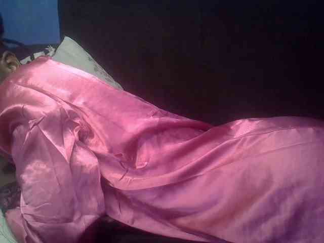 Hot-sexy-bitch webcam