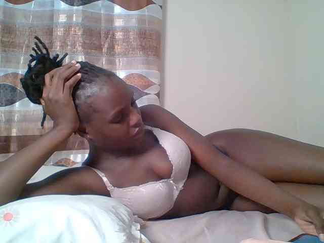 Hot-sexy-bitch webcam