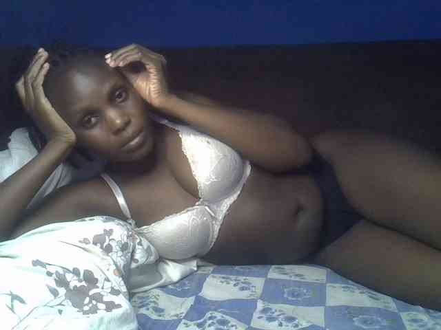 Hot-sexy-bitch webcam