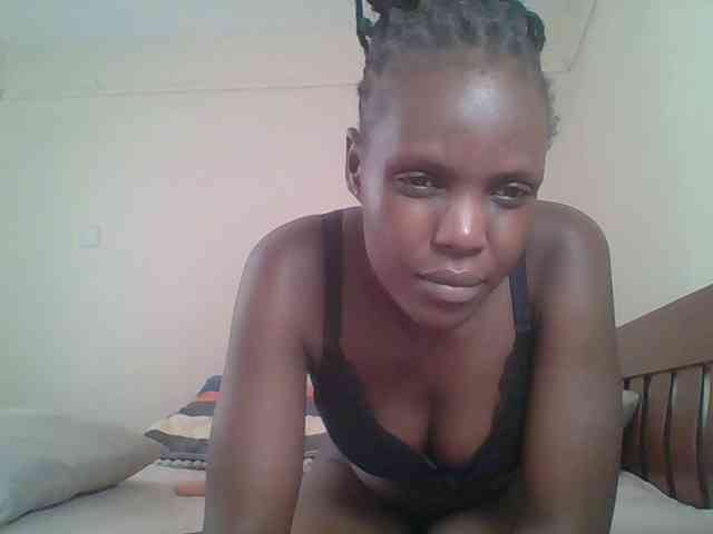 Hot-sexy-bitch webcam