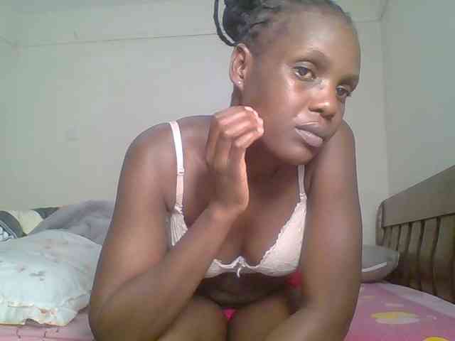 Hot-sexy-bitch webcam