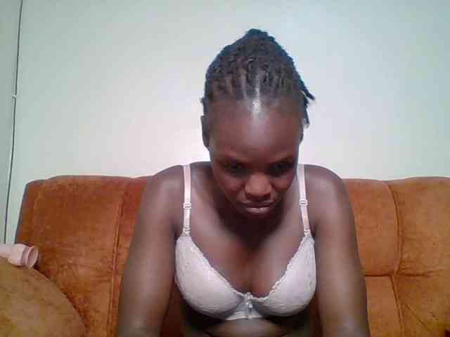 Hot-sexy-bitch webcam