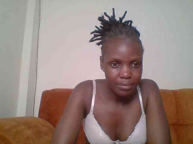 Hot-sexy-bitch webcam