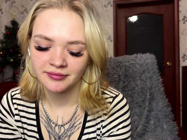 AriannaVargo's BongaCams show and profile