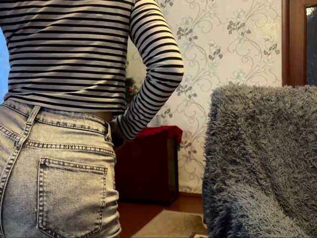 AriannaVargo's BongaCams show and profile