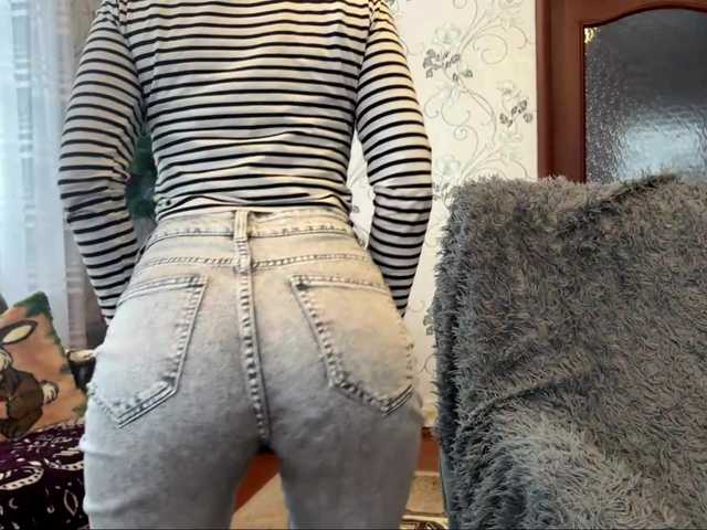 AriannaVargo's BongaCams show and profile