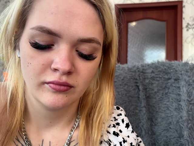 AriannaVargo's BongaCams show and profile