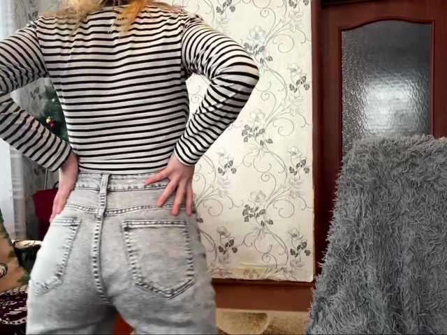 AriannaVargo's BongaCams show and profile