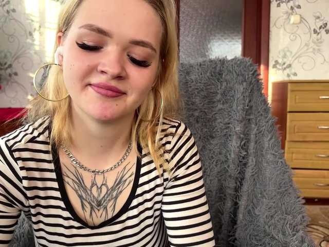 AriannaVargo's BongaCams show and profile