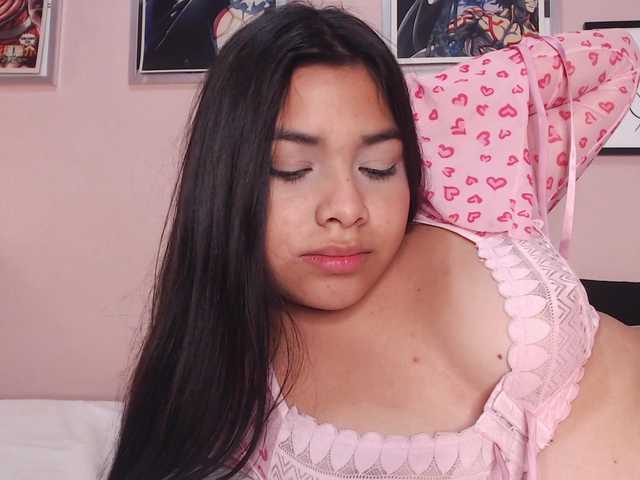 MiaVibe's BongaCams show and profile