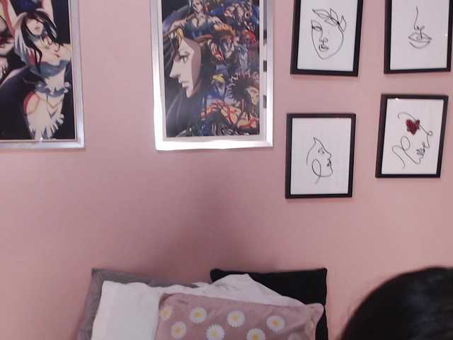 MiaVibe's BongaCams show and profile