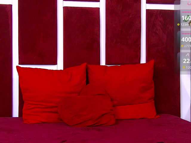 TaliaJade's BongaCams show and profile