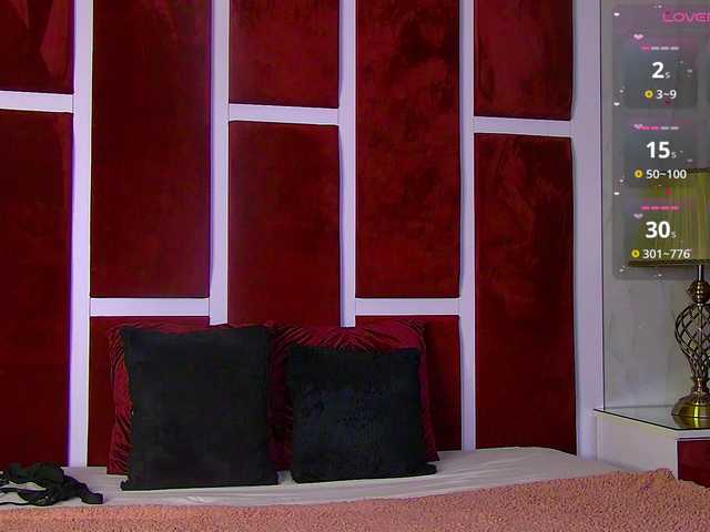 TaliaJade's BongaCams show and profile