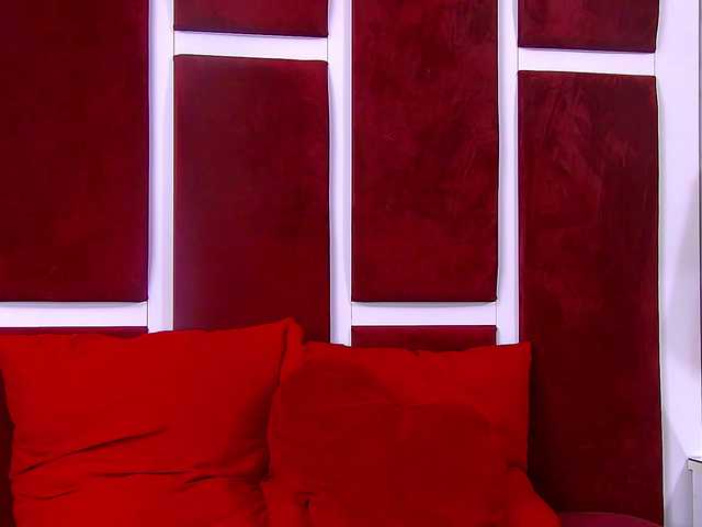 TaliaJade's BongaCams show and profile