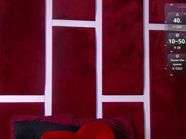 TaliaJade Live Webcam on BongaCams