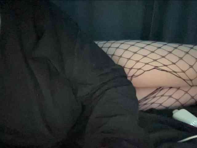 Mirana-2 Live Webcam on BongaCams