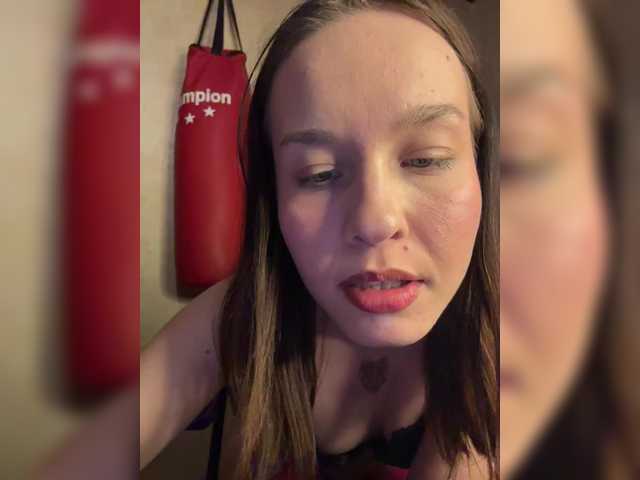 darlingbaby's BongaCams show and profile