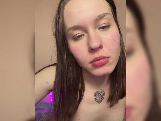 darlingbaby's BongaCams show and profile