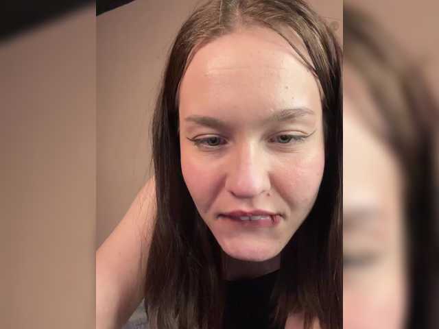 darlingbaby's BongaCams show and profile