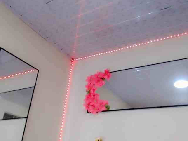 NathaliaLooes Live Webcam on BongaCams