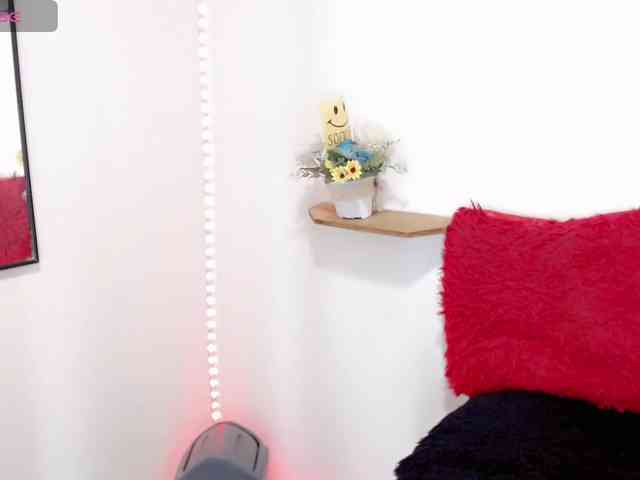 NathaliaLooes Live Webcam on BongaCams