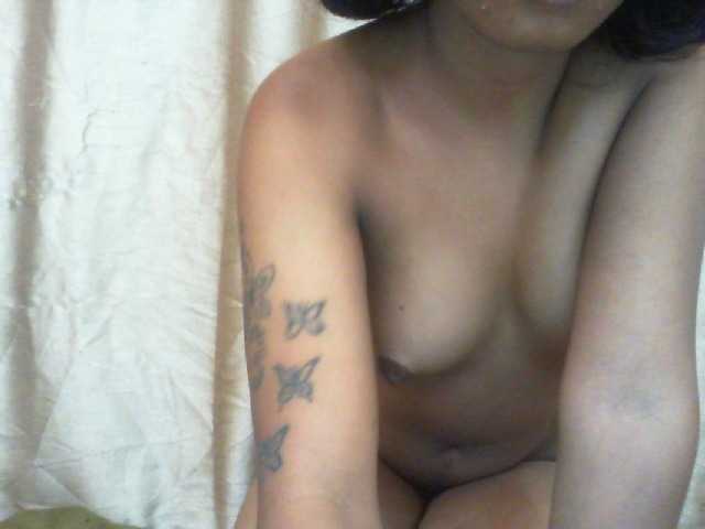 Njara12 webcam bongacams model stream image