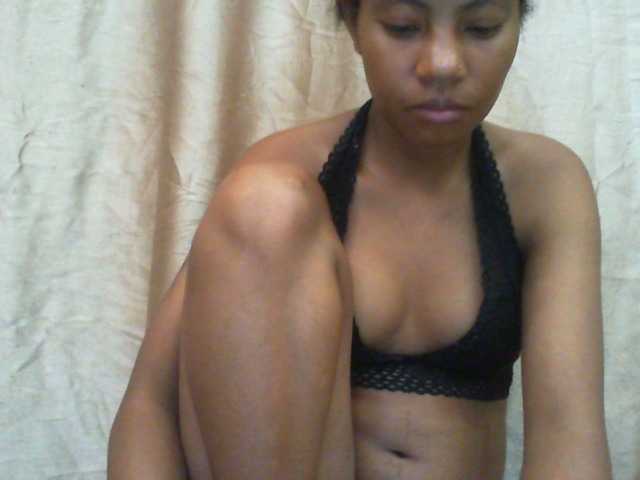 Njara12 Live Cam on BongaCams