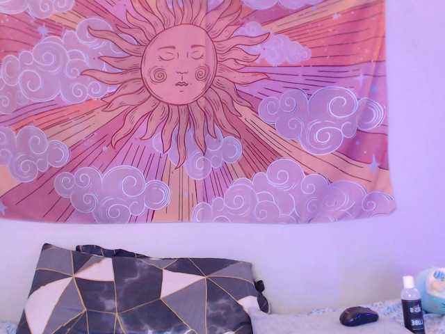 Eimy's BongaCams show and profile