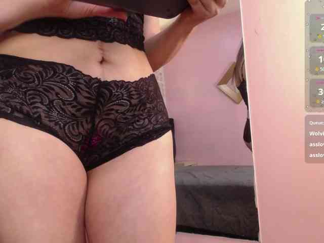 ScarletttSweett webcam