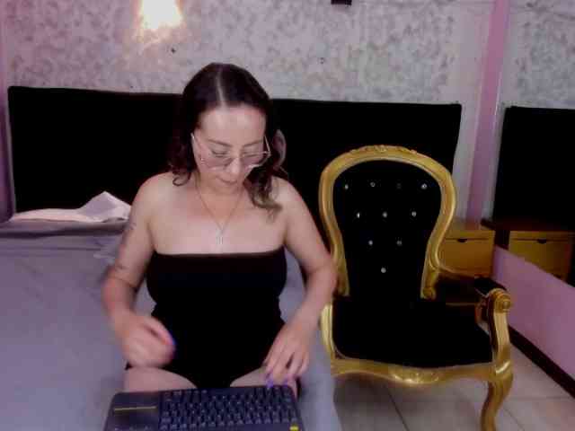 ScarletttSweett webcam