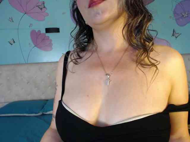 ScarletttSweett webcam