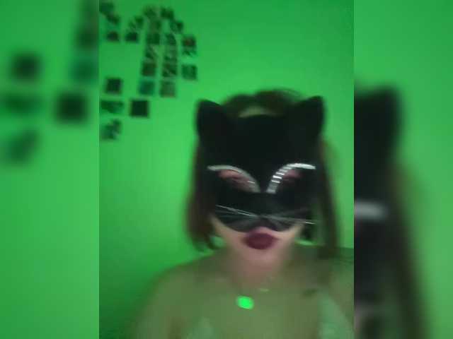 MilenaNyx1's BongaCams show and profile