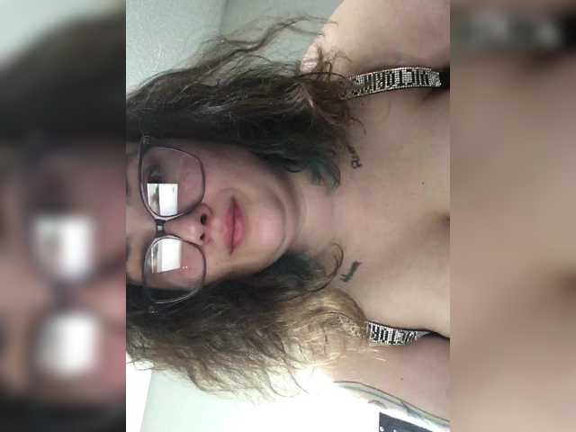 PaigeChantel's BongaCams show and profile