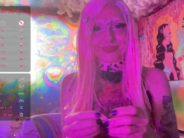 BABYUNICORN420 webcam