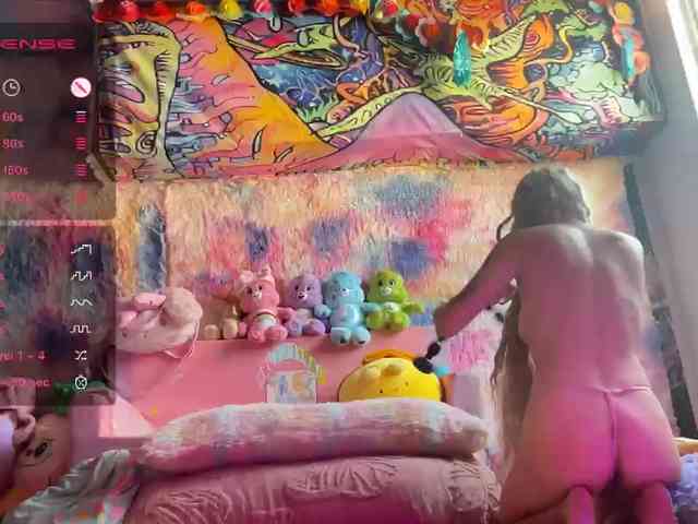 BABYUNICORN420 webcam