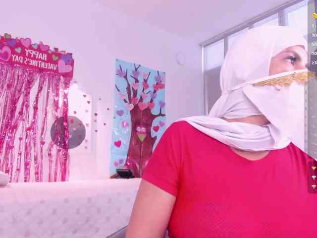 Hannaa-Dolly Hannaa-Dolly