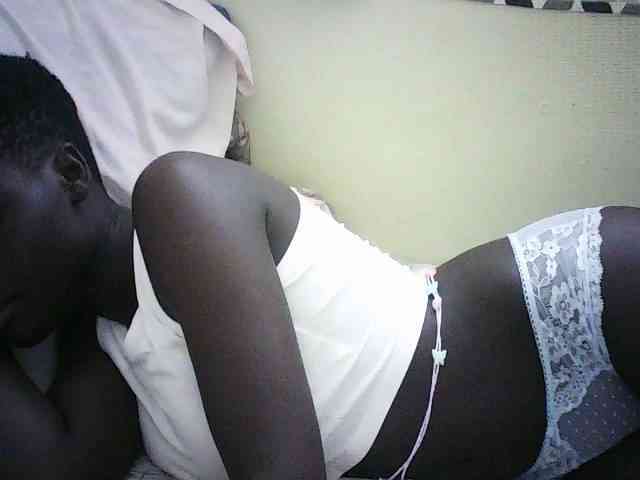 EbonyChocoo webcam