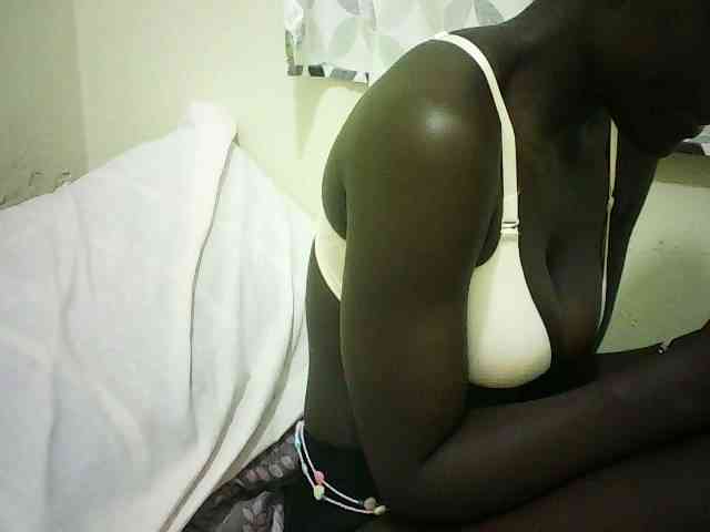 EbonyChocoo webcam